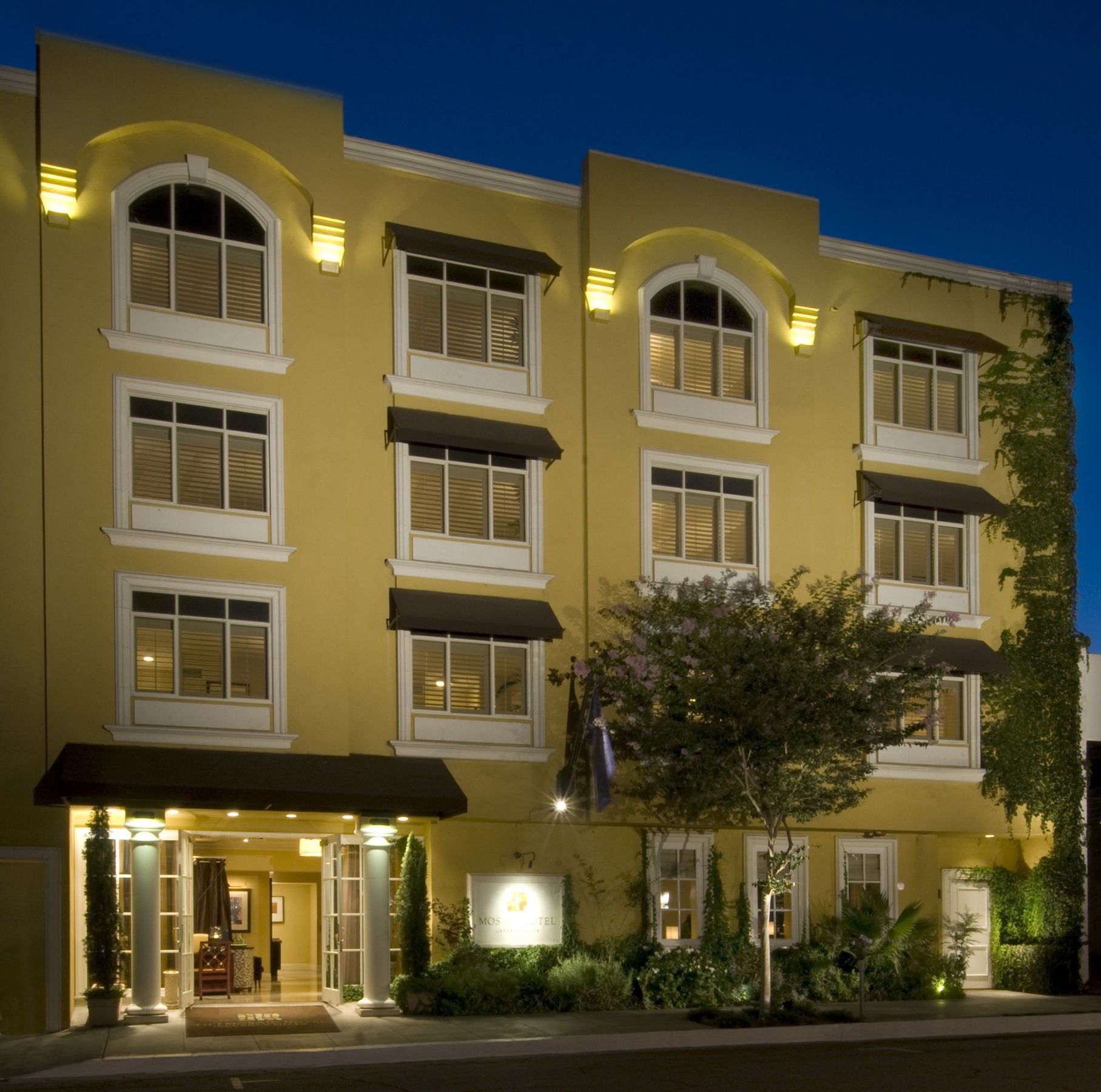 Mosaic Hotel Beverly Hills Los Angeles Exterior photo